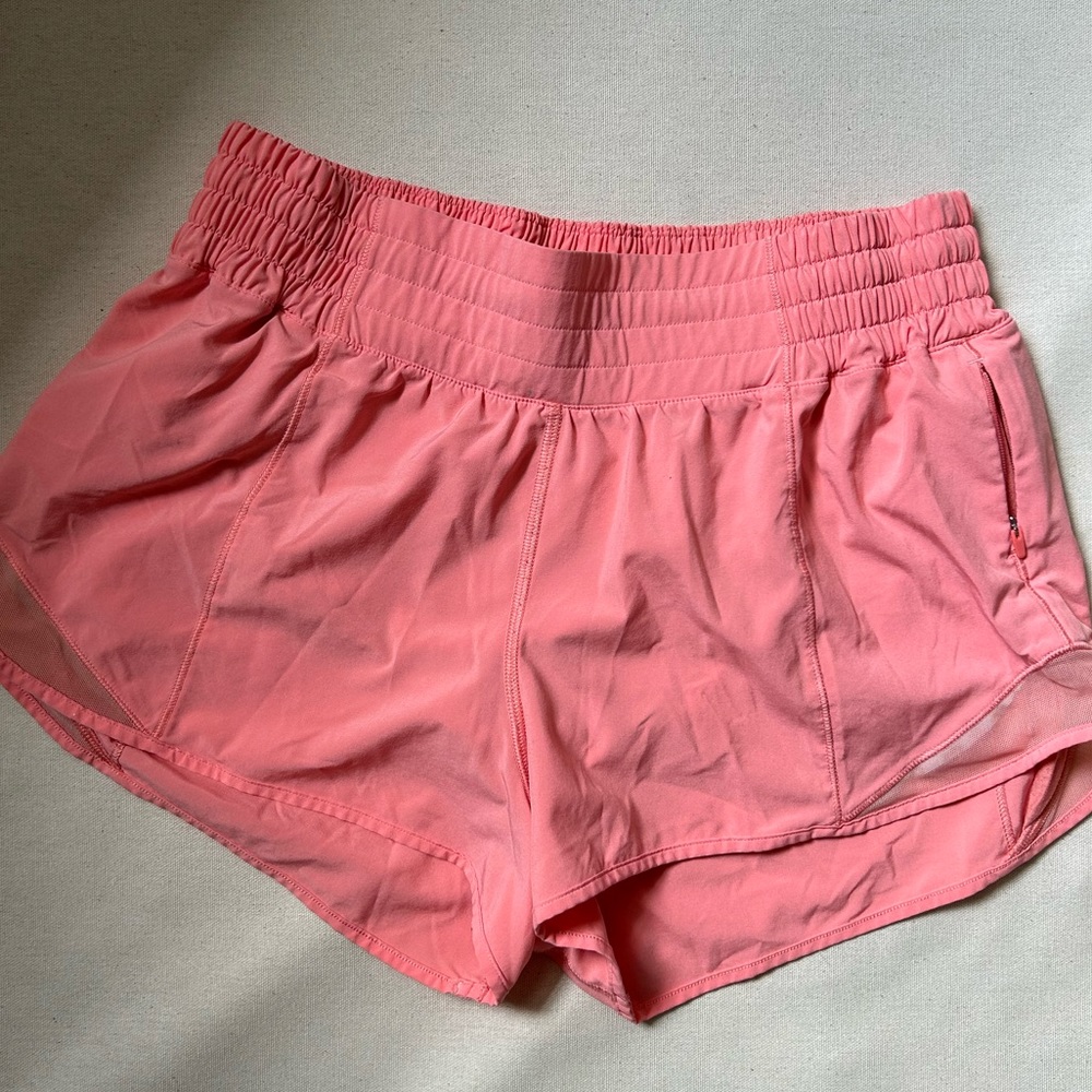 Peach LuLuLemon Shorts, 2”
Size 6Reg